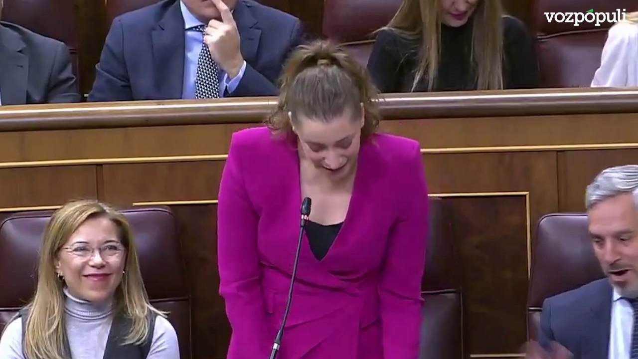 Esther Muñoz: "¡Feliz Navidad!, que parece que les da alergia, el Ramadán bien que lo felicitan"