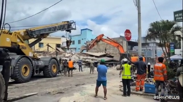 Forte sisma a Vanuatu, i soccorritori sacavano sotto le macerie