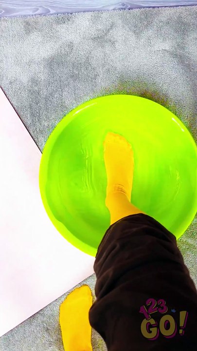 WATER TURNS THIS CARPET RED 😱 | Fun realistic bloody mat/carpet, perfect Halloween decor #shorts