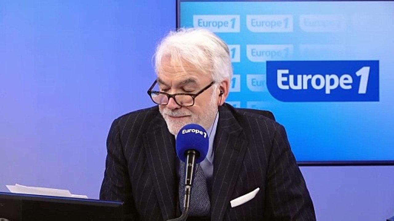 Pascal Praud et vous - L'enseignante giflée par une lycéenne à Tourcoing s'exprime sur Europe 1 : «Il faut que je réapprenne à avoir confiance en mes élèves»