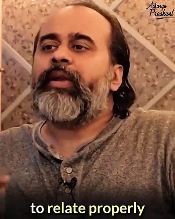Avoid desperation || Acharya Prashant
