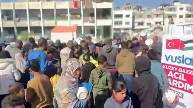 Gazze Sıcak Yemek Dağıtımı | Vuslat Derneği 2024