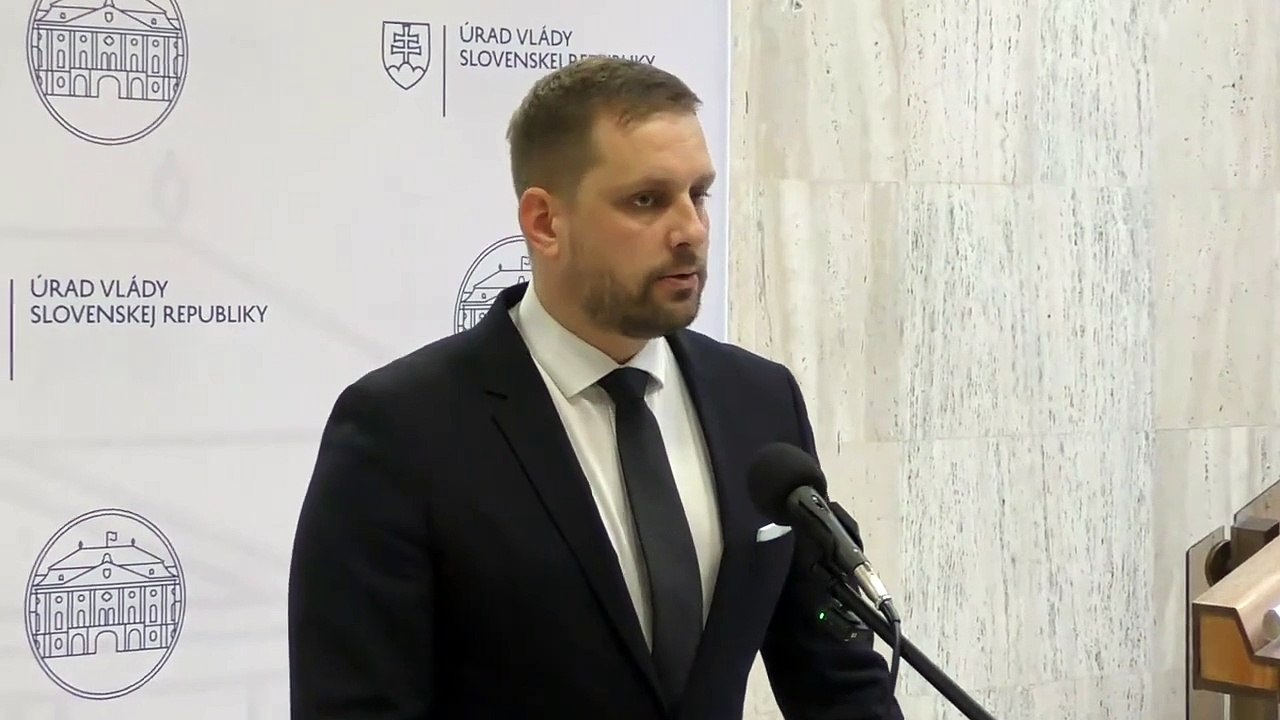 Brífingy na rokovaní vlády SR (1)