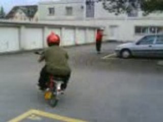 Fameuse vidéo du skate XD