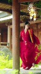 抖音新剧《白露为霜》上线📺，精彩剧情抢先看！