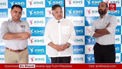 శ్రీతేజ్​ను పరామర్శించిన అల్లు అరవింద్ - డాక్టర్లతో మాట్లాడి హెల్త్ స్టేటస్​పై ఆరా