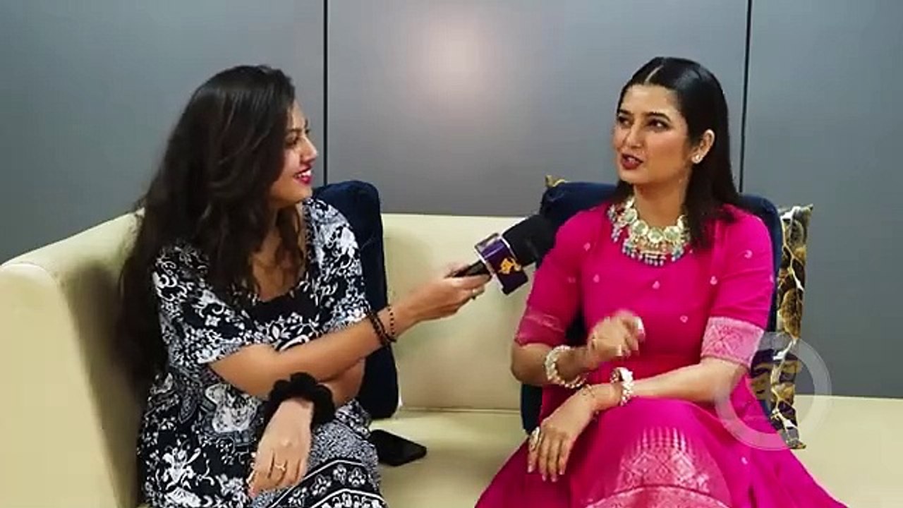 'Tewha' Got 'Wow! Praju Wow!' Reaction – Celebrity Interviews | Prajakta Mali