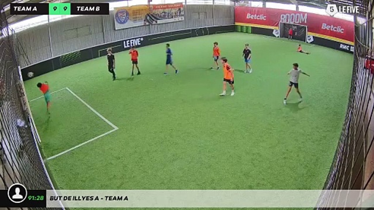 But de Illyes A - Team A