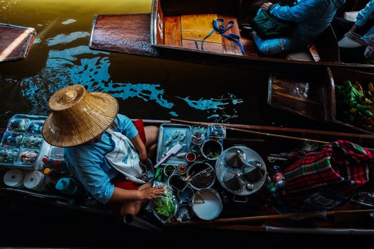 Sıra dışı bir deneyim! Kadim kültür ve alışveriş bir arada