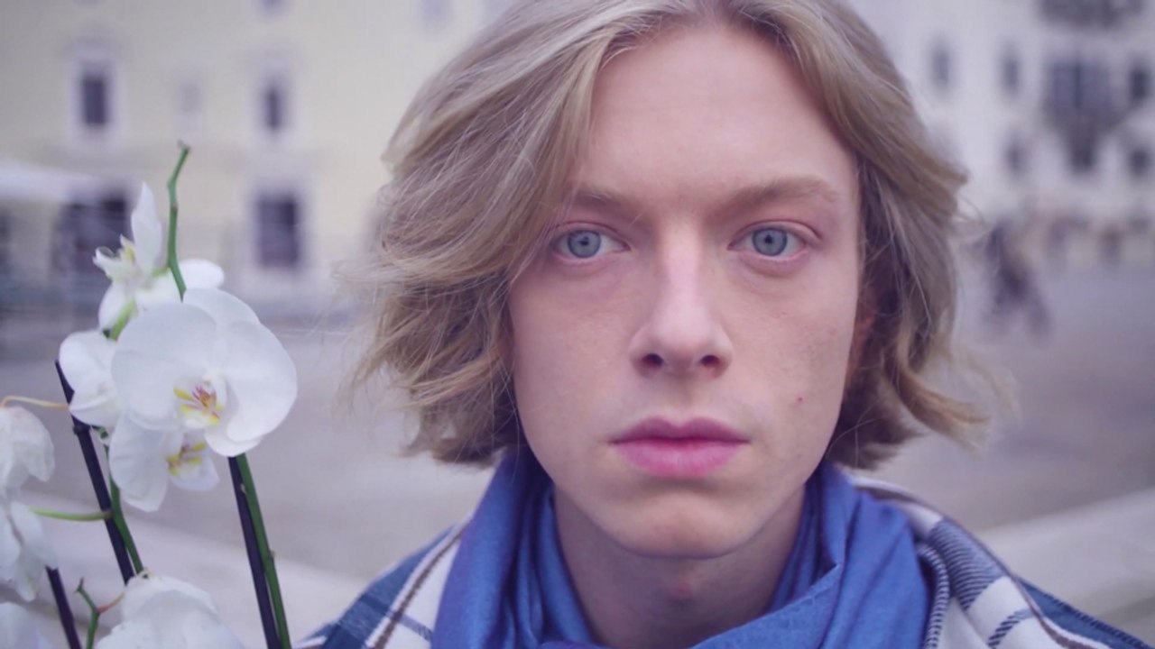 Alone in Venice Trailer OV