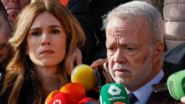 El abogado de Begoña Gómez hace declaraciones ante la prensa