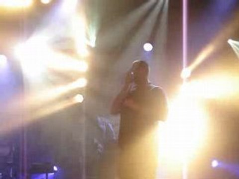 Fat Freddy's Drop à l'élysée montmartre le 24 avril 2008