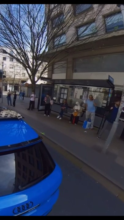 Je fais monter un inconnu en rs3