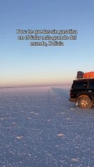 Turistas quedaron varados sin gasolina en el Salar de Uyuni 🚗