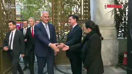 1055 gümüş sikke Türkiye'ye teslim edildi! Bakan Ersoy: Vatanımıza getirdik