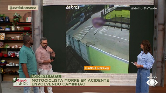 ACIDENTE FATAL! Motociclista morre em acidente envolvendo caminhão | Melhor da Tarde