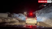 Ayder Yaylası'na Çığ Düştü, Trafik 1 Saat Aksadı