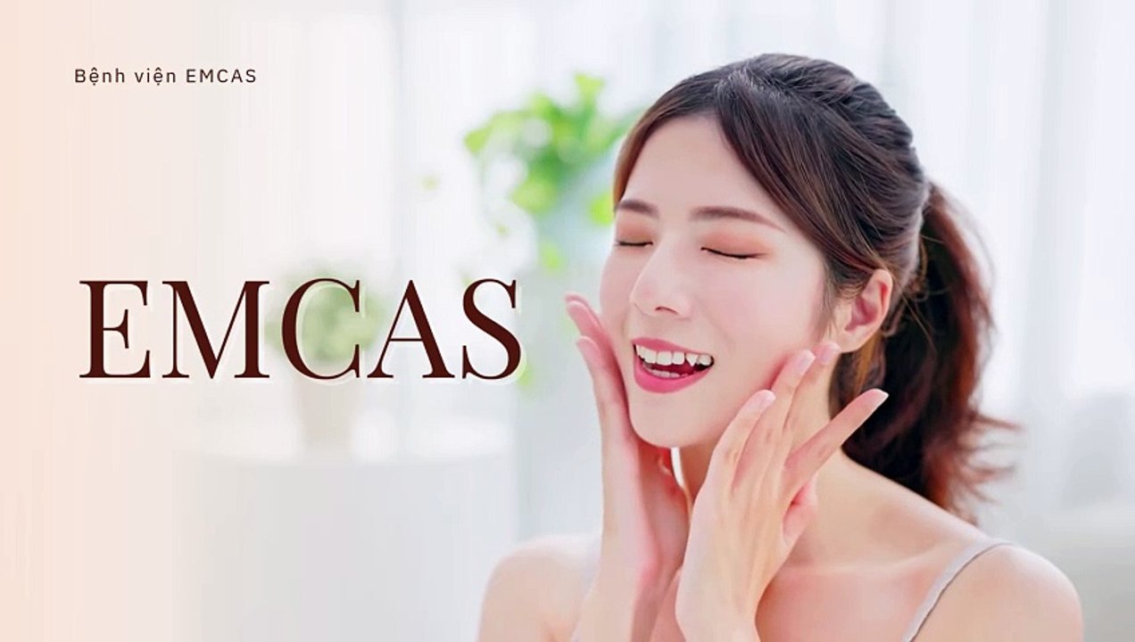 Khám tầm soát bệnh cho phụ nữ LLVT tỉnh và Hội LHPN tỉnh