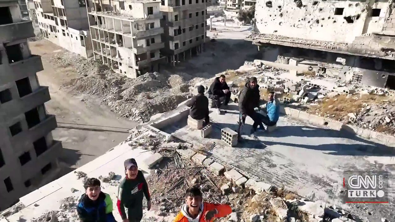 CNN TÜRK ekibi, başkent Şam'daki yıkımı görüntüledi | Video Haber