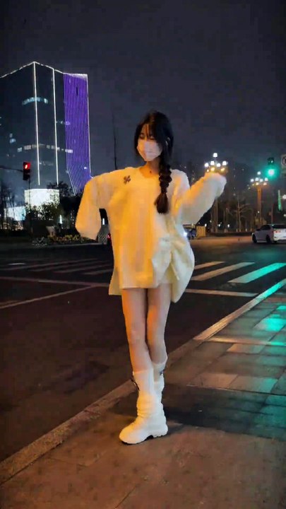 “做自己的光，不需要太亮，足以挨过黑夜和寒冬就好…”#可不可以不发光