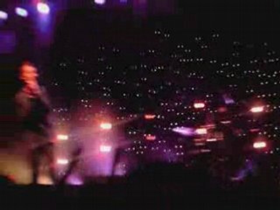 AaRON - U Turn (Lili) - Live Montfavet 250408