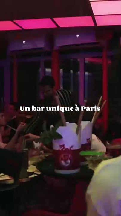 Découvrez l'Unplug Bar 🎸🍹  Plongez dans une ambiance décontractée où la musique live rencontre des cocktails signatures qui régaleront vos papilles. 🎶 🎤  📍 Adresse : 58 Rue de Dunkerque, Paris  ⏰ Horaires : Ouvert de 17h à 2h du matin  ✨ Une carte de