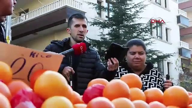 Yapay zeka, görme engelli öğretmen çifte göz oldu