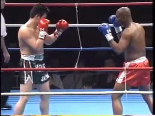 K-1 KINGS'98：第4試合 (3分5Ｒ)「佐竹雅昭 vs モーリス・スミス」 (1998年4月9日)