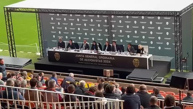 Lío en la Junta del Valencia: “Si no podemos hablar, nos vamos...”