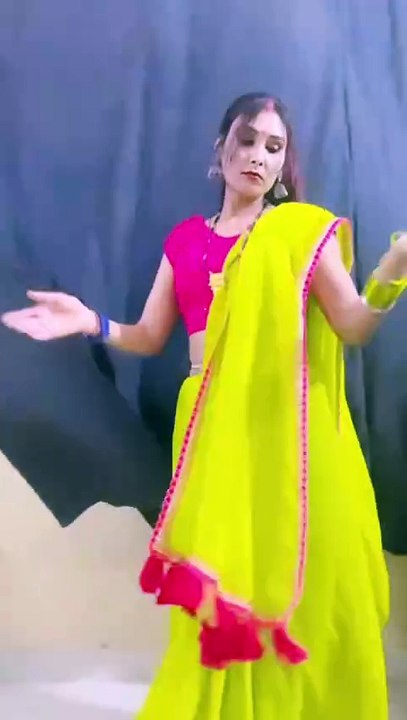 झुलनिया के गुजवा टूटल ए राजा  #Ytshorts #sonurajbhar #firangi #archana #Grapes Comedy #bhojpurisong