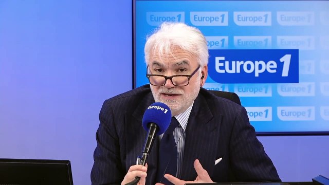 Mayotte : «j'ai perdu ma maison qui s'est écroulée autour de moi, j'ai failli mourir 3 fois» déclare Laurent, habitant de Mayotte
