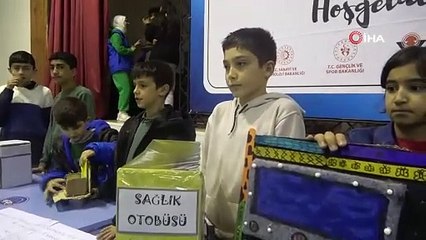 Muş'ta Deneyap Atölyesi öğrencileri şenlikte projelerini sergiledi