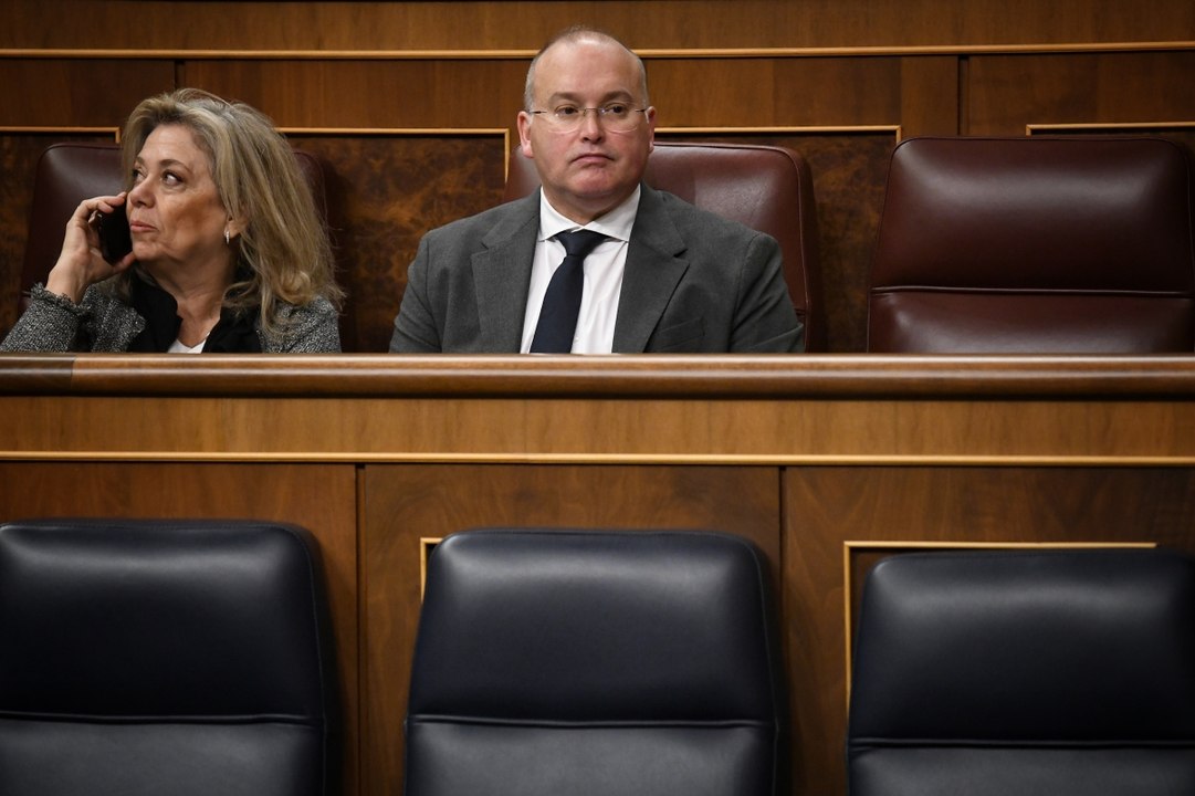 PP, Vox, PNV y Junts se alían para tumbar el gravamen a las grandes energéticas