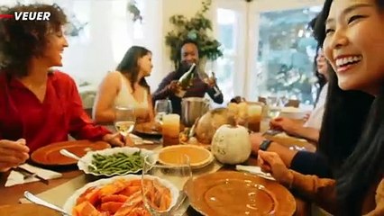 With the Holiday Season In Full Swing, Stay Healthy By Keeping the Bugs and Germs Away!