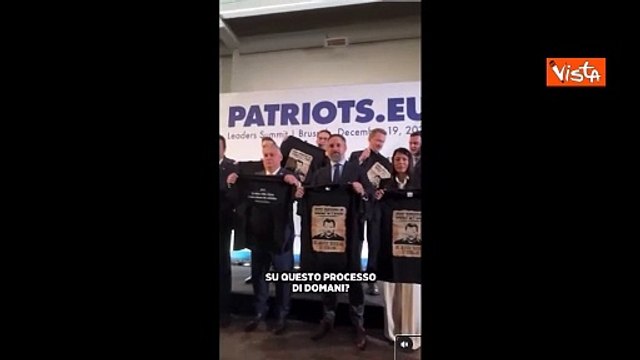 Il sostegno a Bruxelles dei Patrioti a Salvini con maglie ironiche per il processo OpenArms