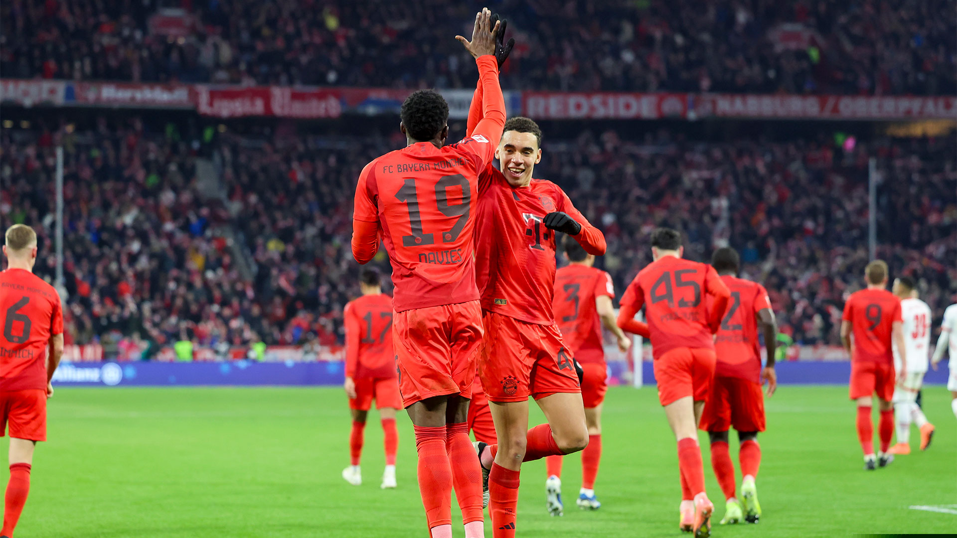Kompany provides update on 'irreplaceable' Kane