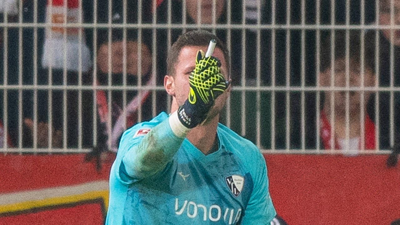 'Haben mehr als deutlich gemacht, was wir davon halten': Arbeit über Feuerzeugwurf