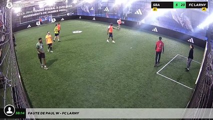 Faute de Paul W - FC LARNY