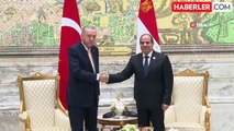 Cumhurbaşkanı Erdoğan, Mısır Cumhurbaşkanı es-Sisi ile Görüştü