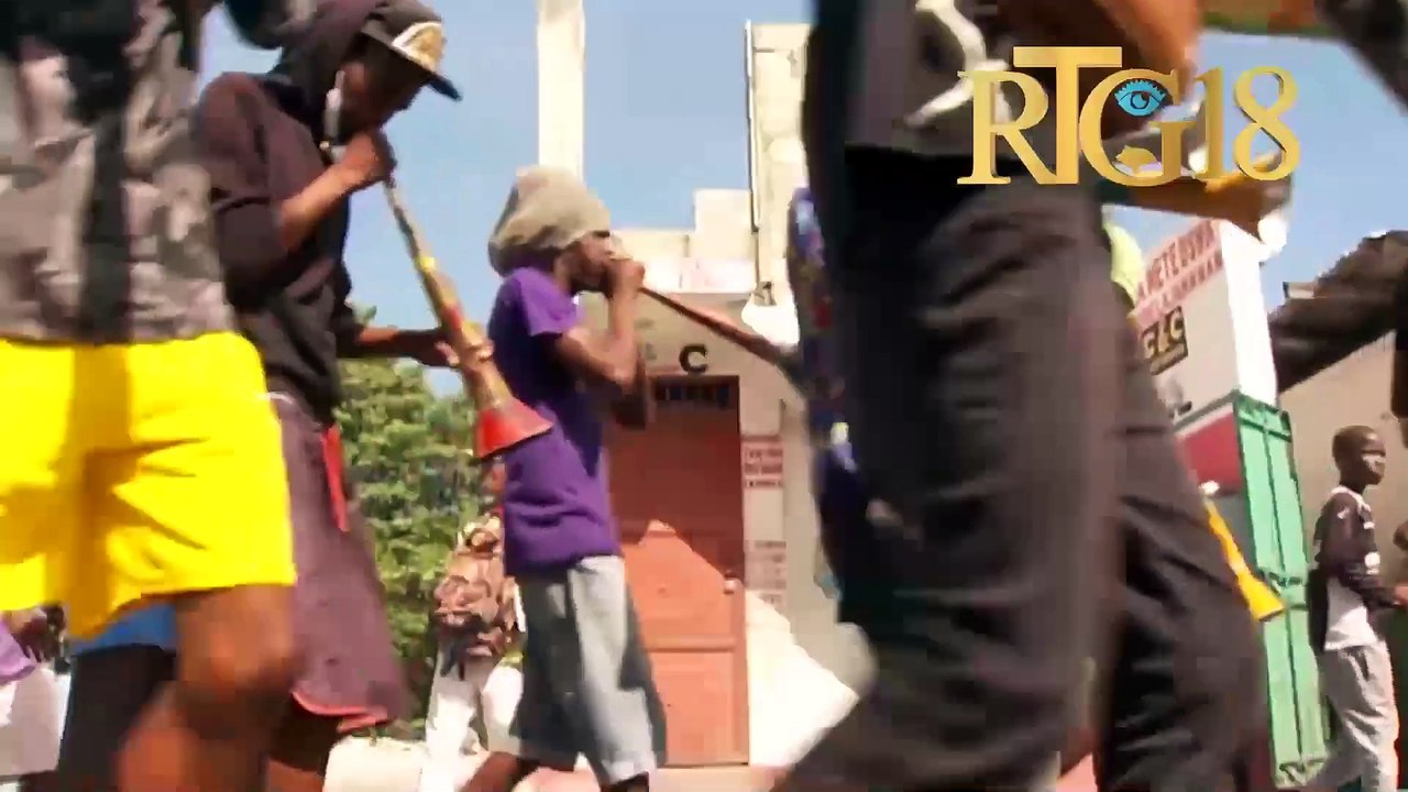 Plizyè sitwayen nan zòn "Fort National" manifeste pou denonse fenomèn ensekirite a k'ap ogmante