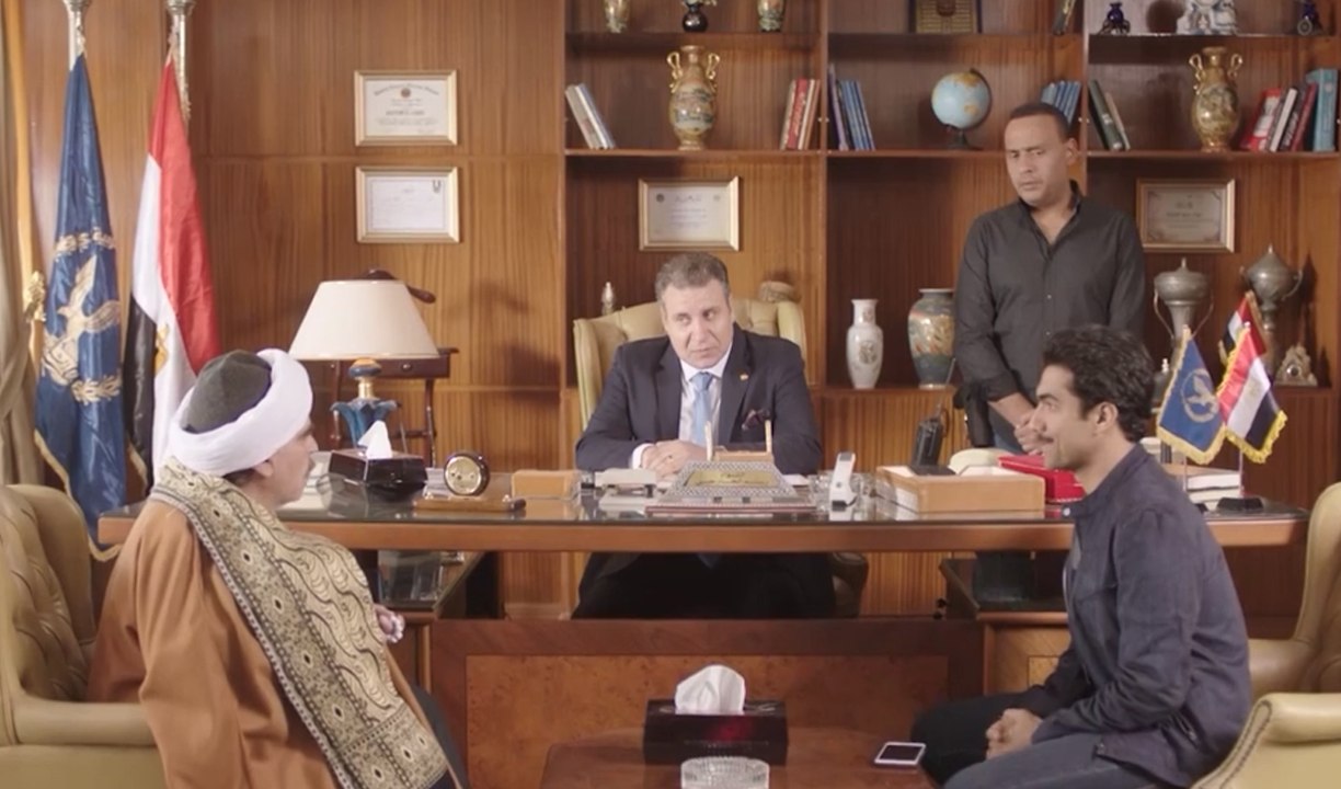 رئيس المباحث بيهدده وبيفكره بالماضى بتاعه #أفراح_ابليس