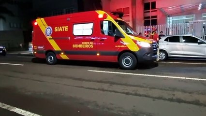 Mulher de 26 anos ameaça se jogar de 16º andar de prédio