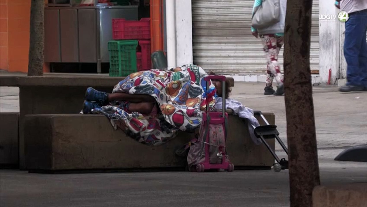 Piden que DIF y el INM apoyen a personas en situación de calle - Vídeo ...