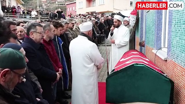 Erzurum'da çığ düşmesi sonucu hayatını kaybeden milli judocu Emre Yazgan, son yolculuğuna uğurlandı