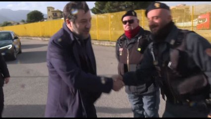 L'arrivo di Salvini all'aula bunker: "Fiero di quello che ho fatto"