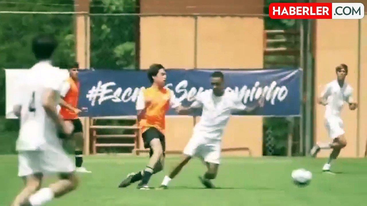 Efsane futbolcunun oğlu da efsane çıktı