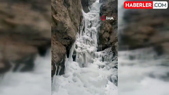 Hakkari'nin Saklı Cenneti Kış Güzellikleriyle Kaplandı