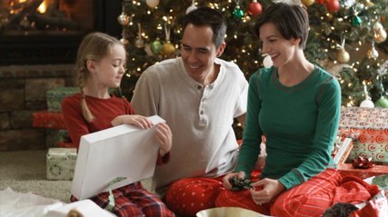 Kids Who Believe in Santa Get Bigger Gifts and Budgets, Study Finds