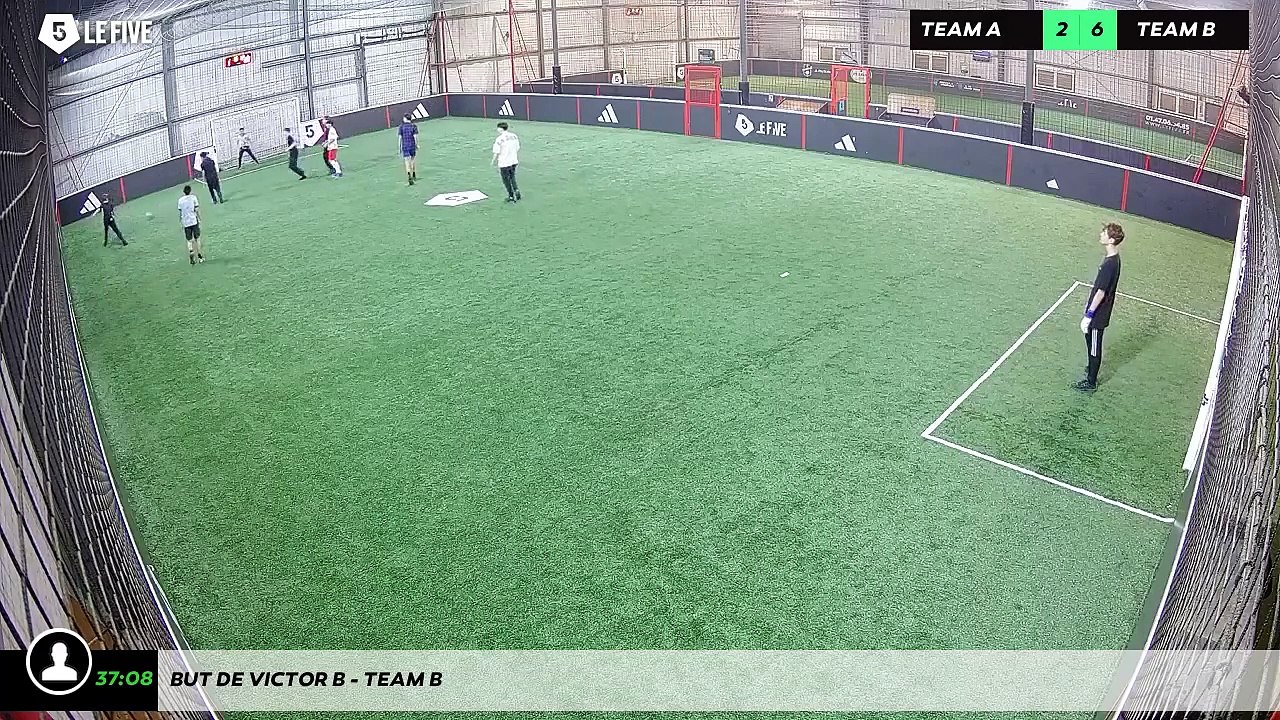 But de Victor B - Team B