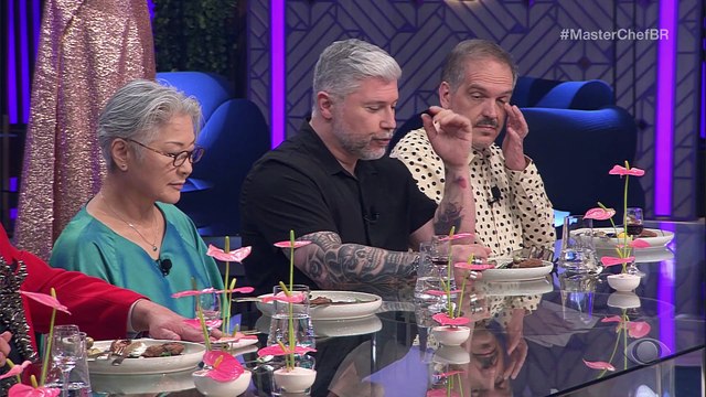 Jurados avaliam 3ª sobremesa de Luísa na final e exaltam sorvete